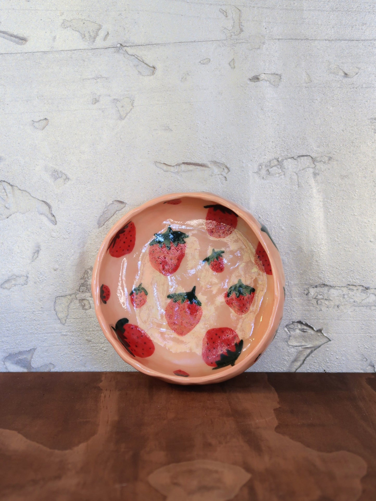 Strawberry bowl — Hand-Painted, Hand-Pinched