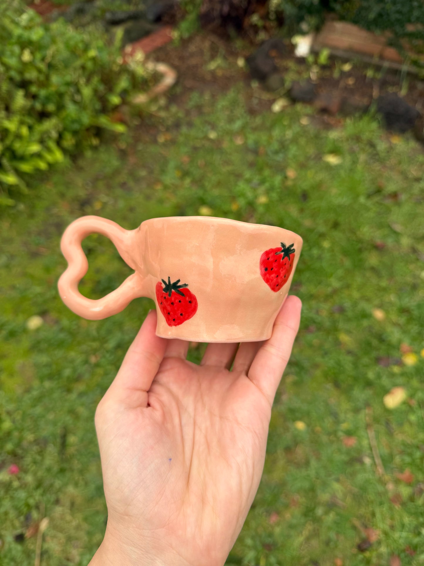 Strawberry Cup (seconds)