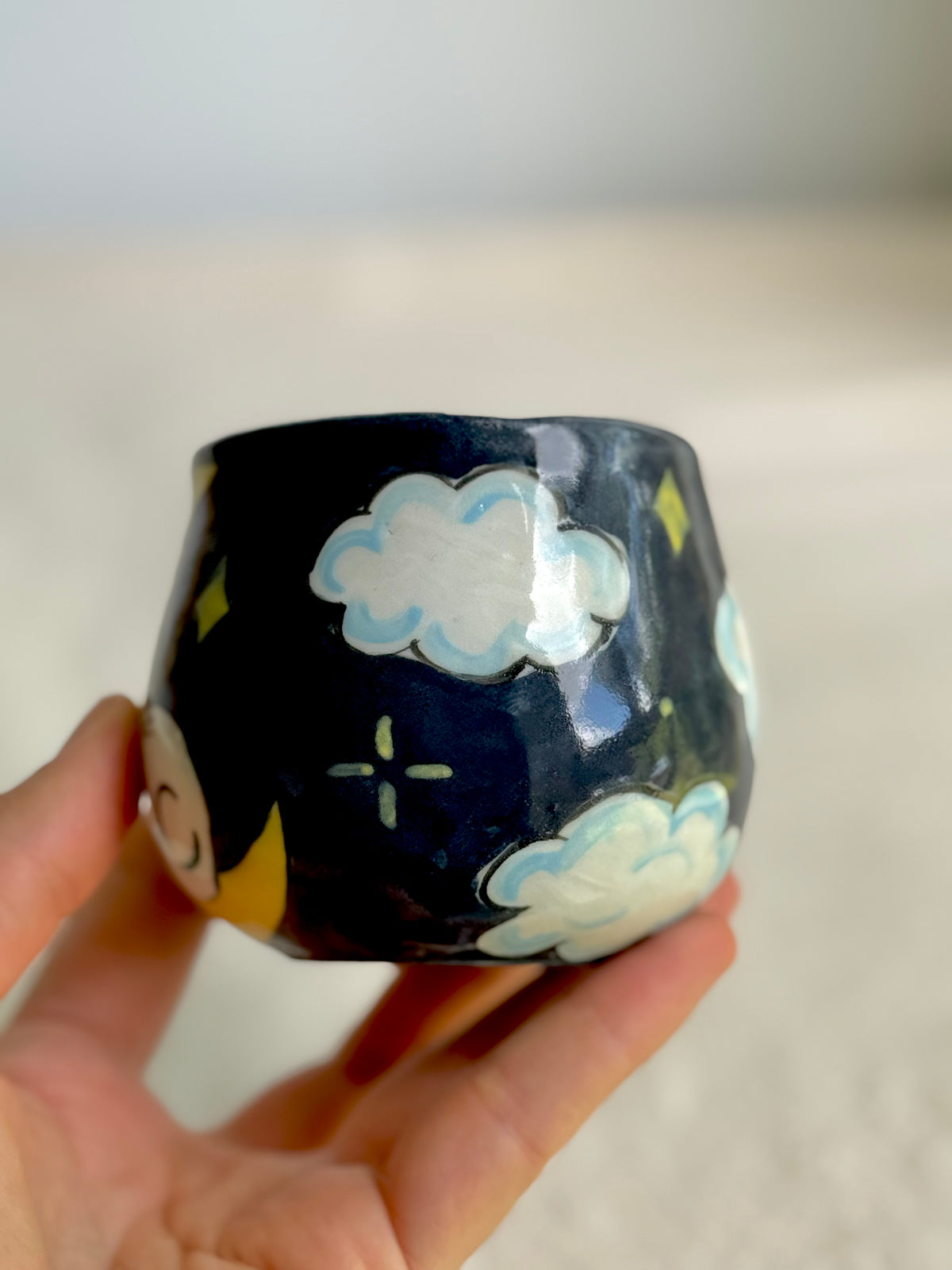 Sleeping Cat on the Moon - SL ceramics 