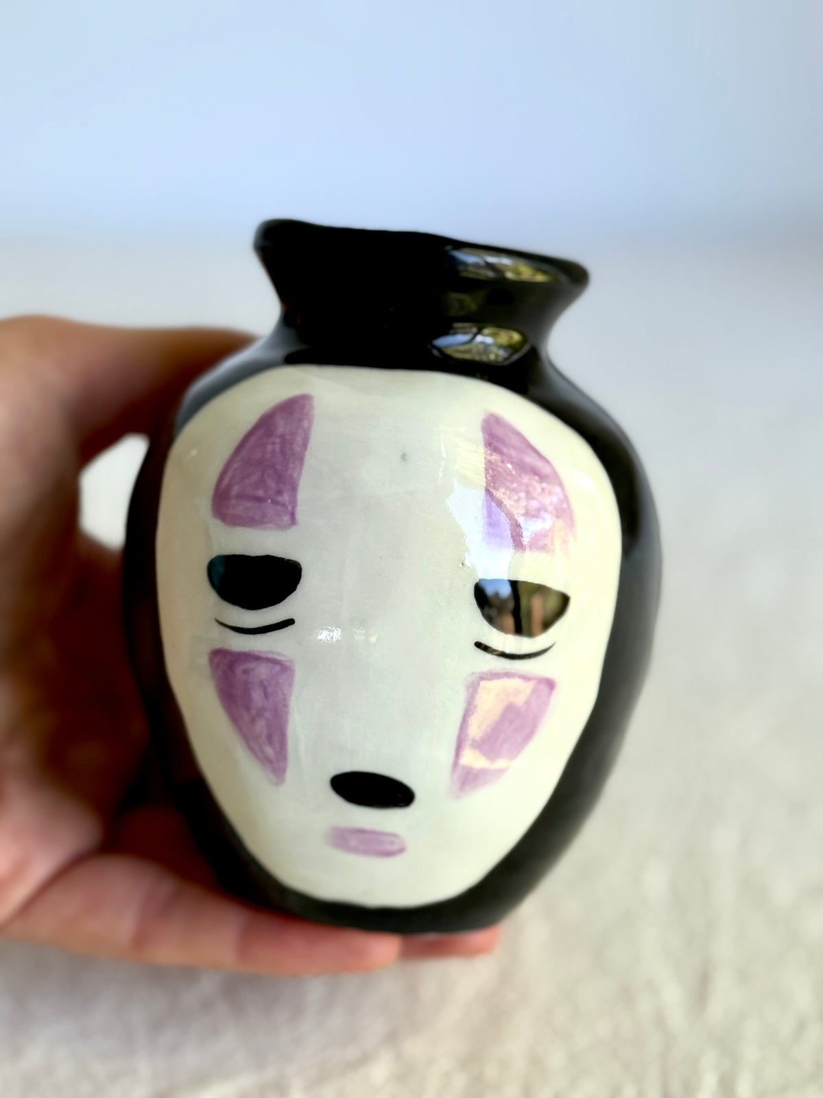 No-Face Vase - SL ceramics 
