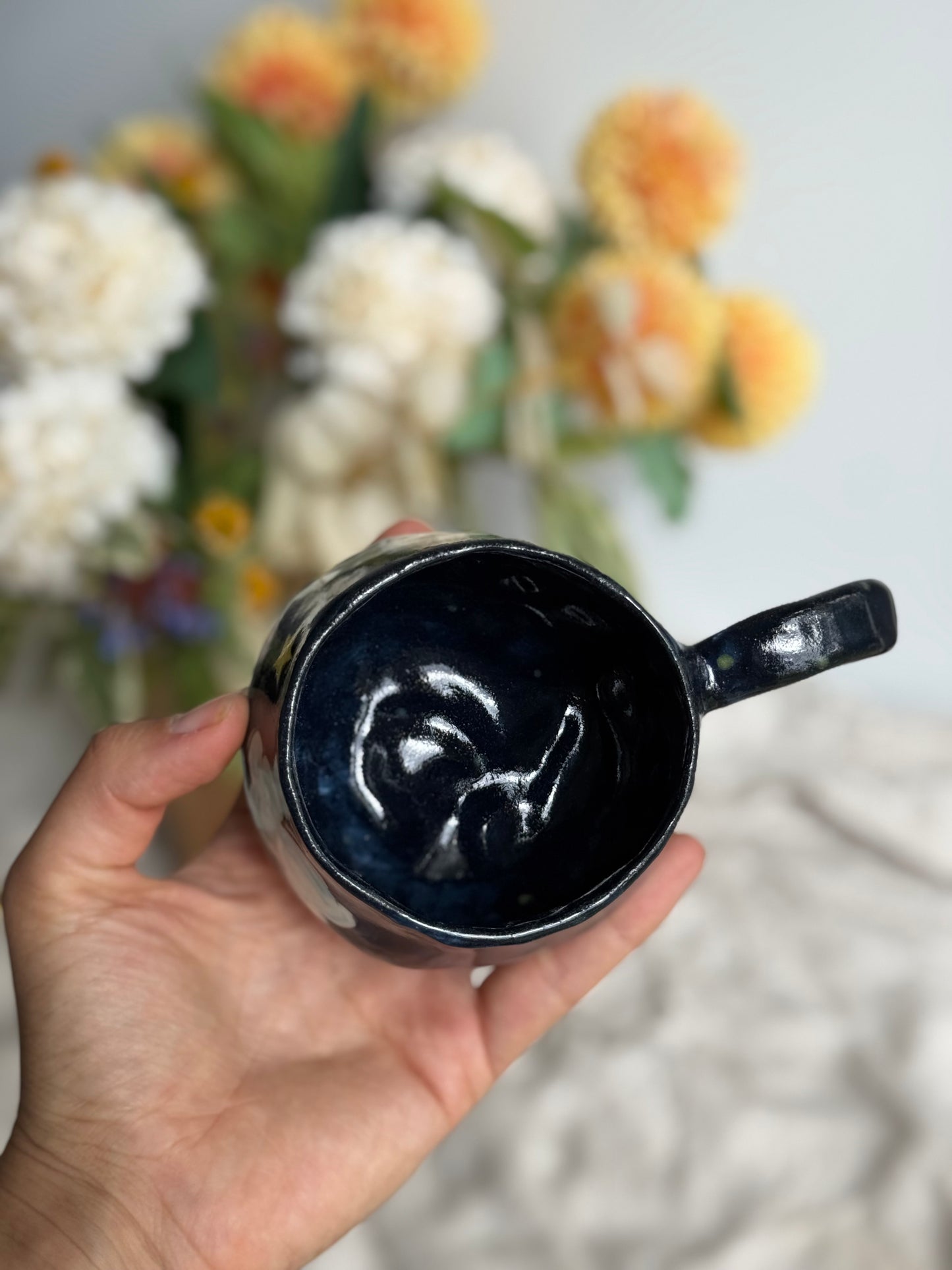Kitten on cloud ceramic mug handle detail – handmade pottery gift for cat lovers