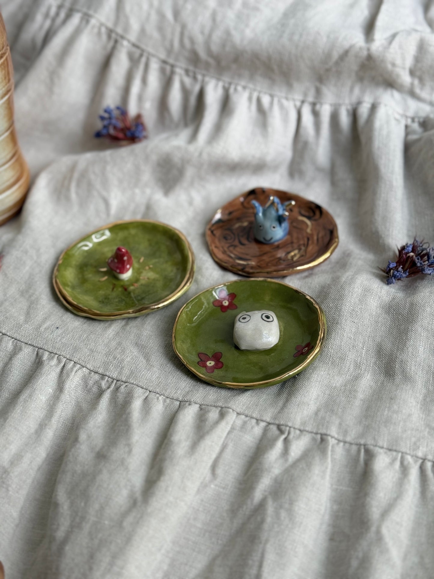 Handmade Ceramic Ring Dish – Gold Rimmed Forest Spirit Trinket Bowl - SL ceramics 