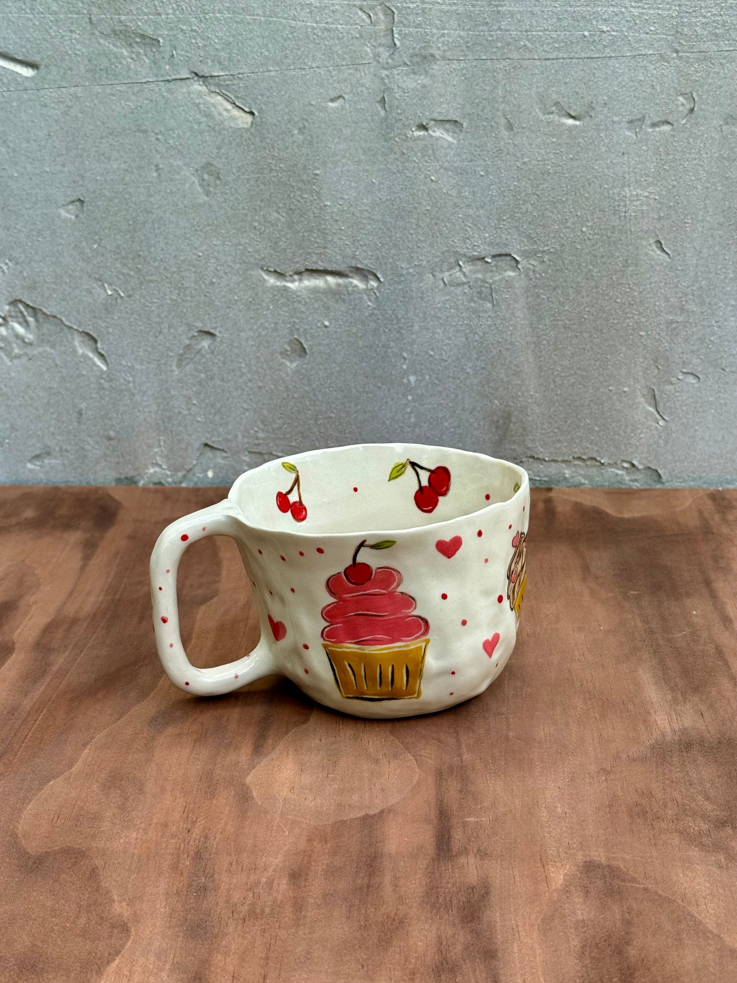 Mug With Cupcakes  №1