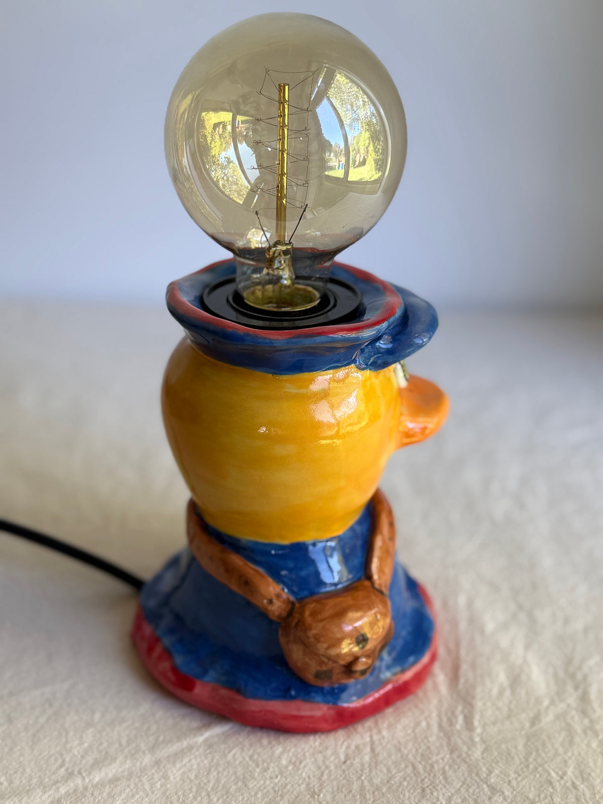 Mr. Postman Duck Ceramic Lamp - SL ceramics 