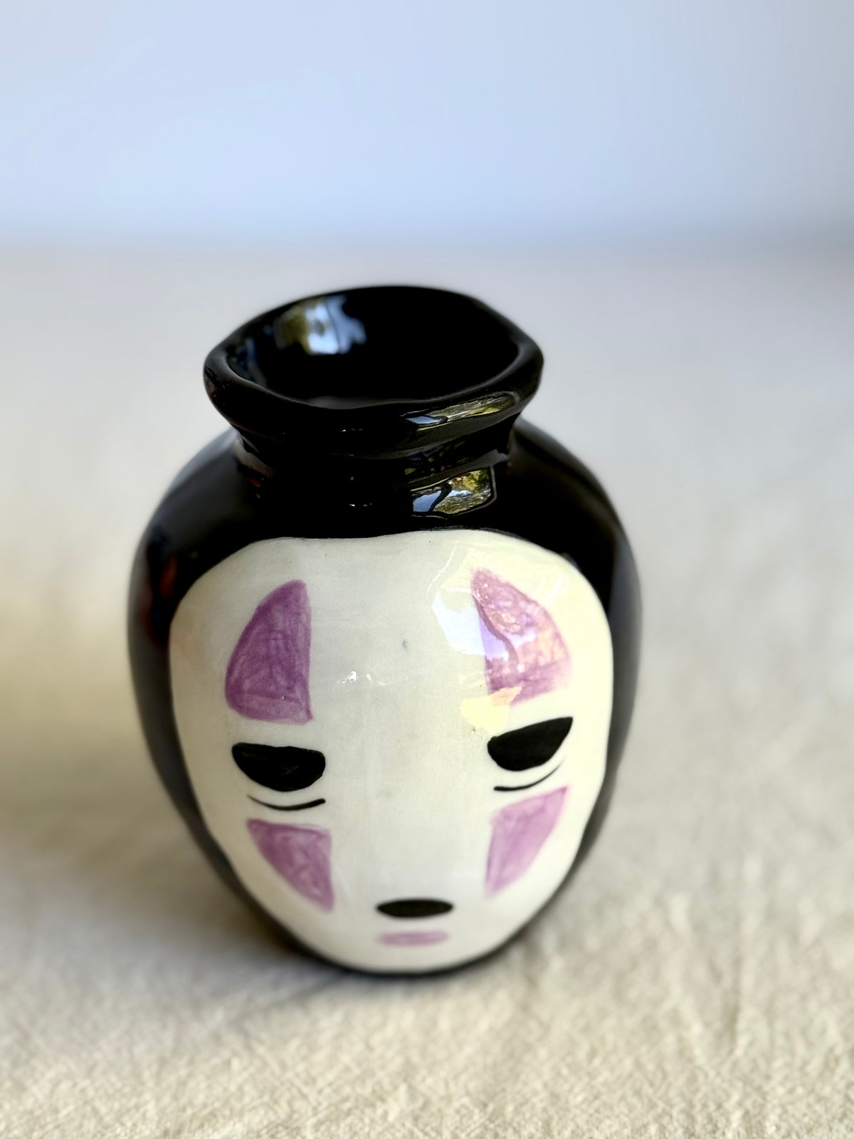 No-Face Vase - SL ceramics 