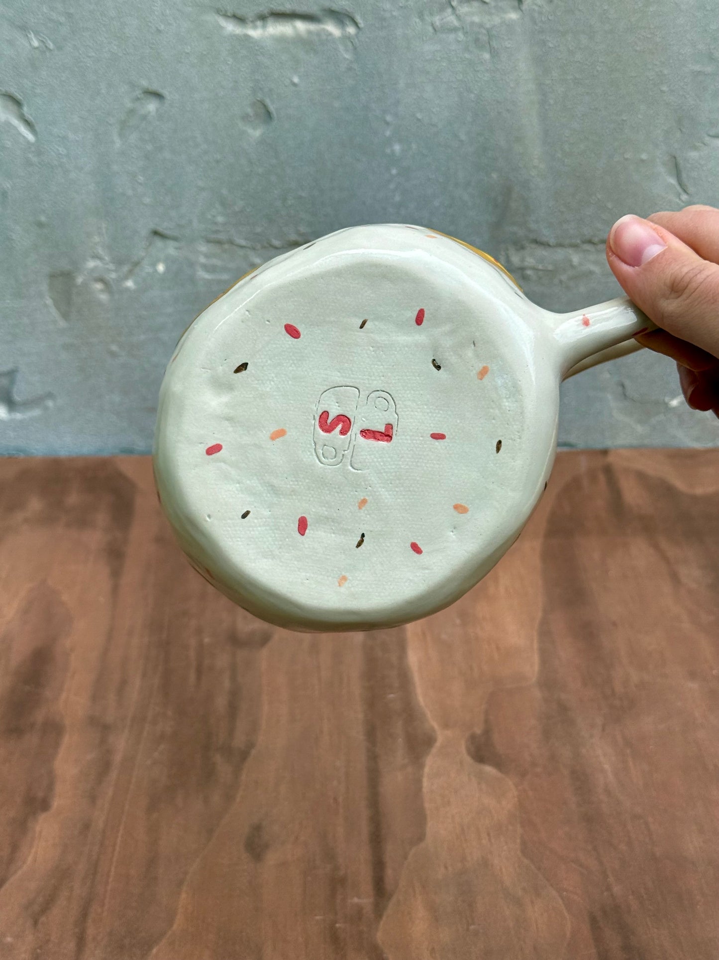 Mug With Donuts №1