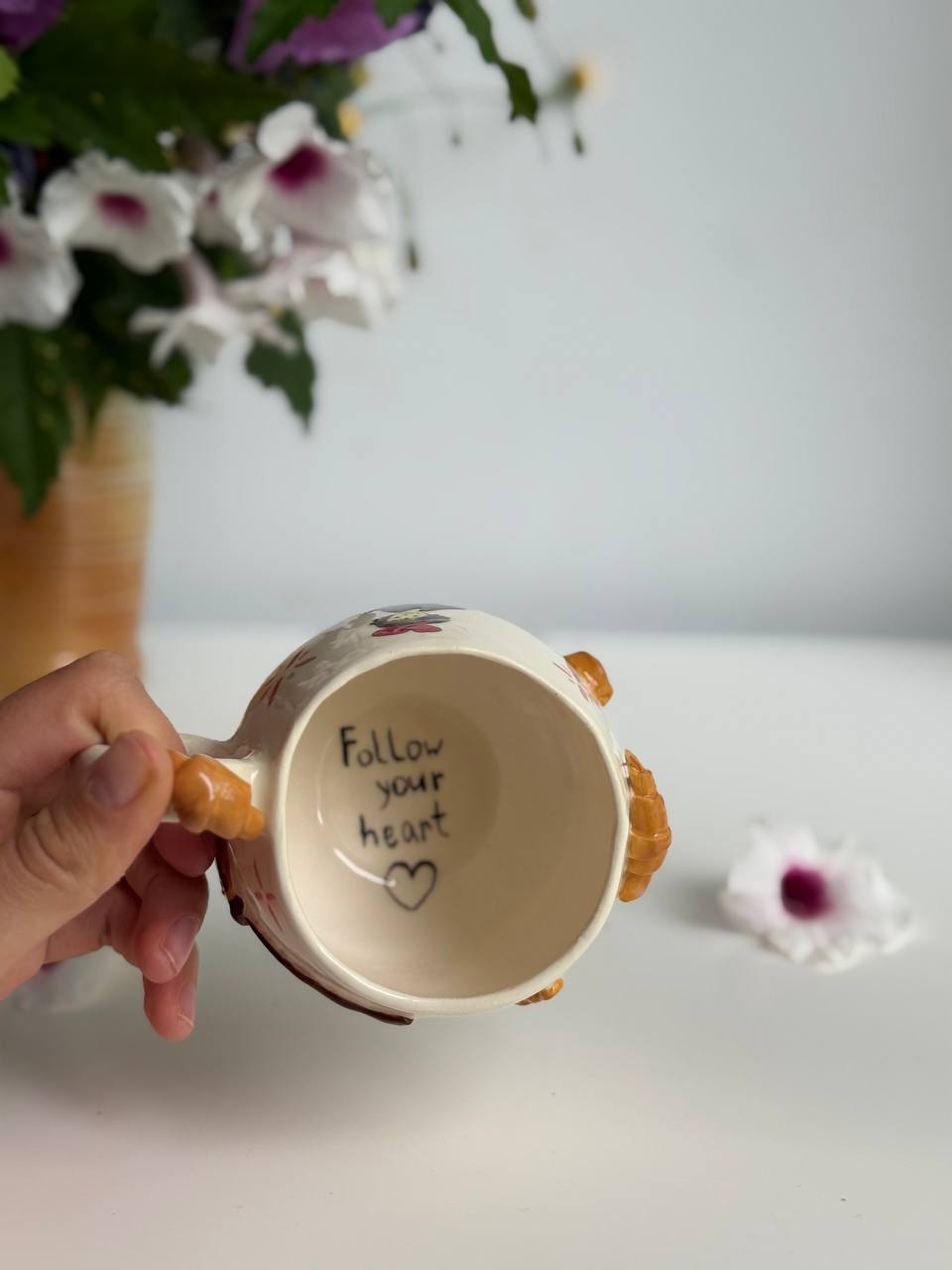 Ghibli-Inspired Kiki Mug – 3D Croissants & Bread, Kiki on Her Broom 320 ml - SL ceramics 