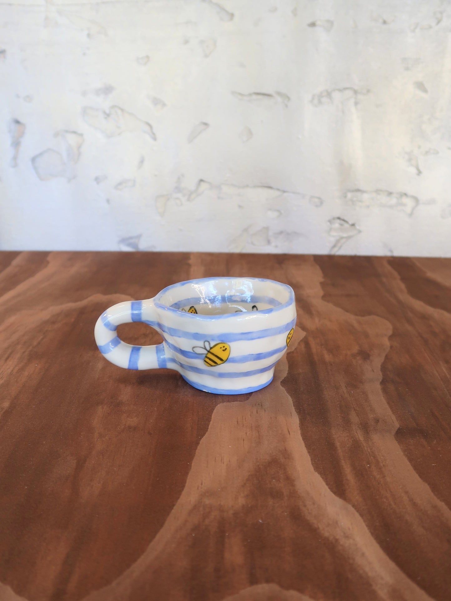 Bee Cup