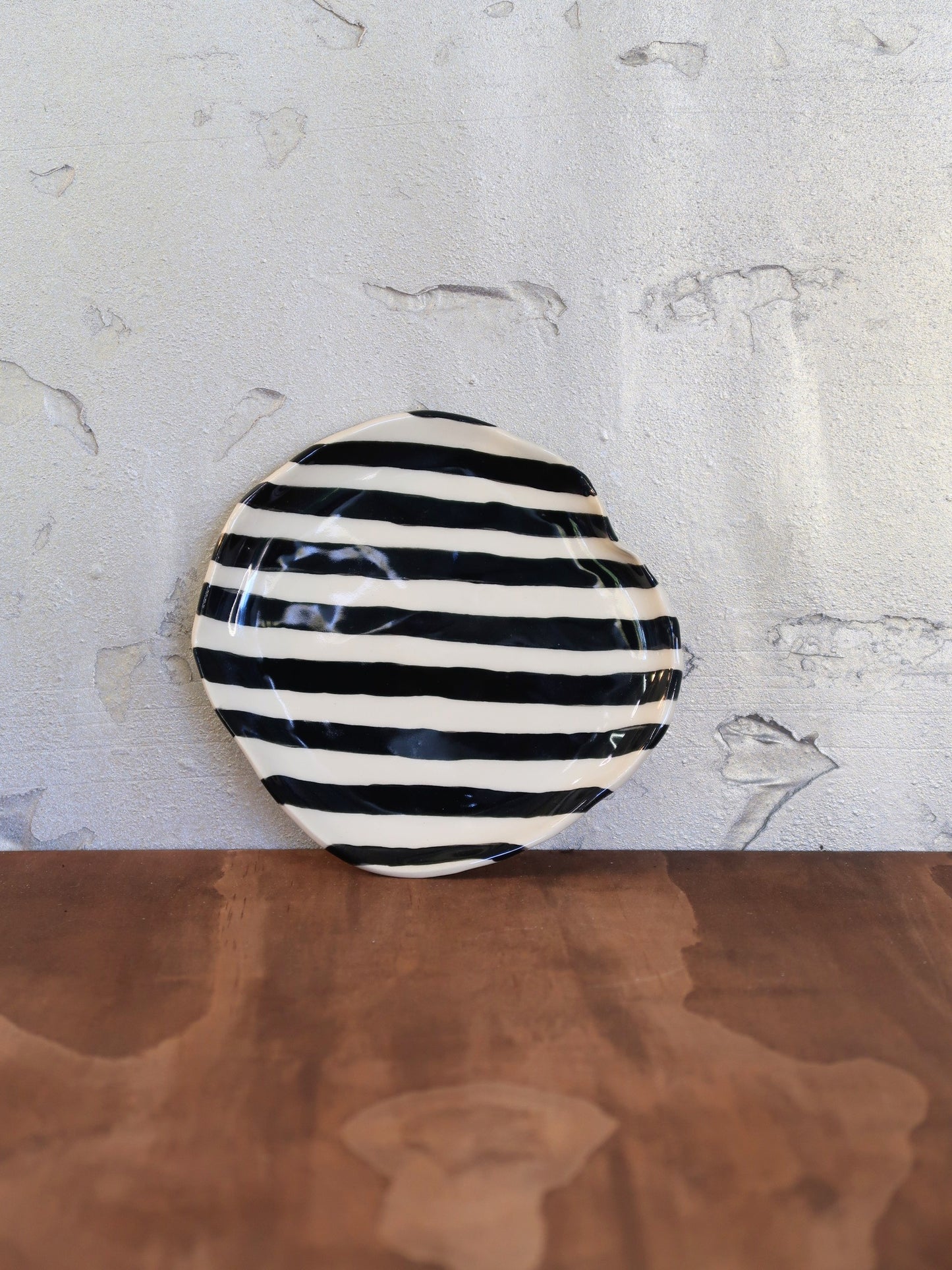 Black & White Cup with Plate